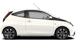 x-play Hatchback 3 Doors